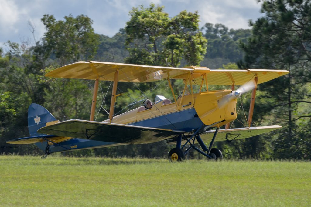 De Havilland DH.82A Tiger Moth VH-UXD landing at TAVAS GWFD 2018.