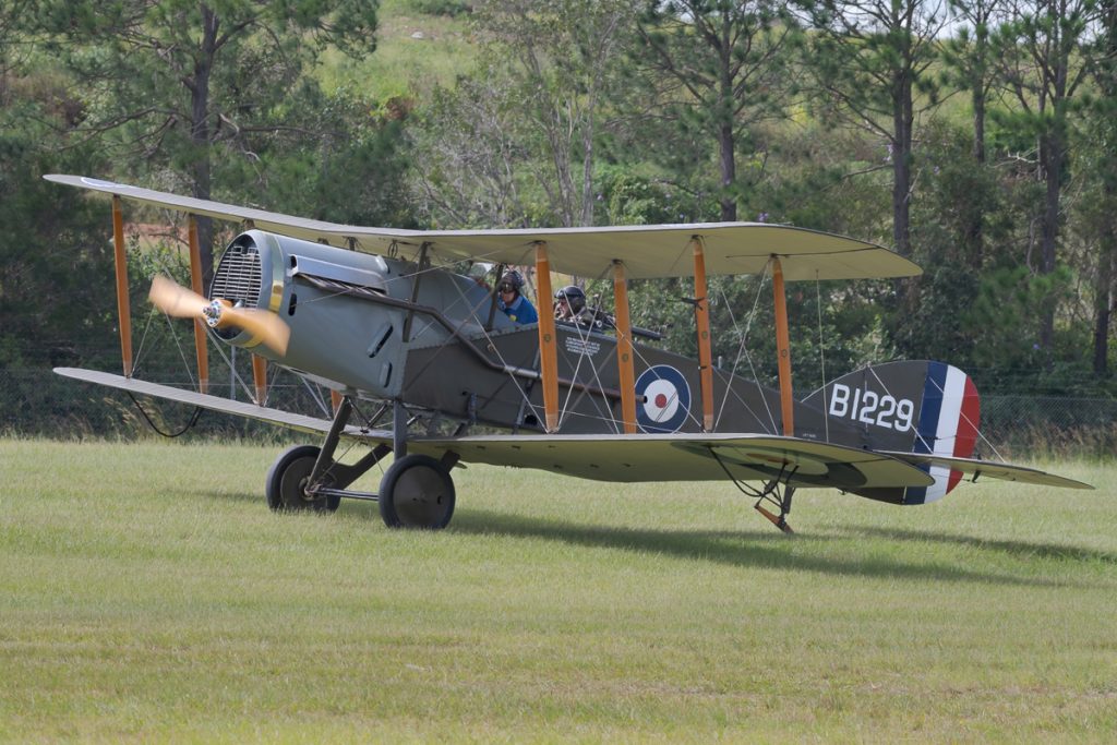 Bristol F.2B Fighter VH-IIZ taxiing at TAVAS GWFD 2018.