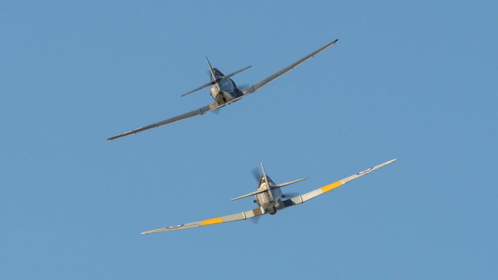CAC CA-16 Wirraway VH-MFW and North American SNJ-4 Texan VH-NAG performing formation flying display at TAVAS GWFD 2018.