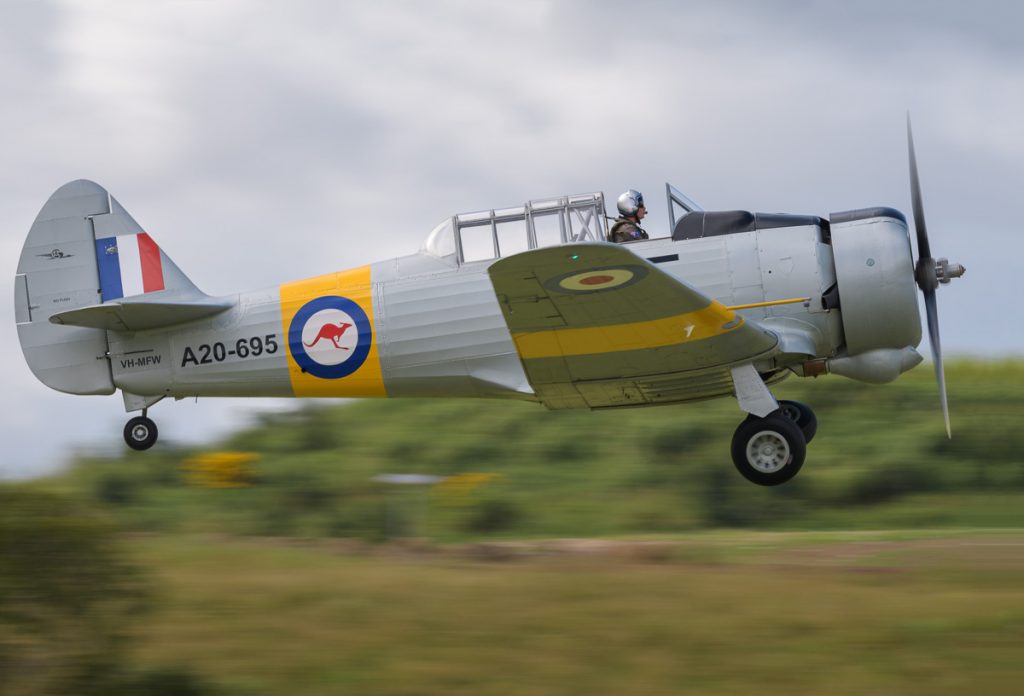 CAC CA-16 Wirraway VH-MFW taking off at TAVAS GWFD 2018.