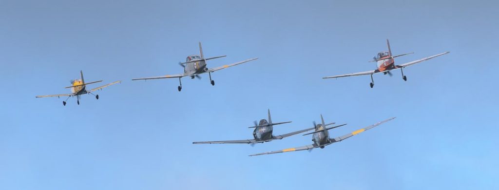 Various trainer aircraft in formation display at TAVAS GWFD 2018.