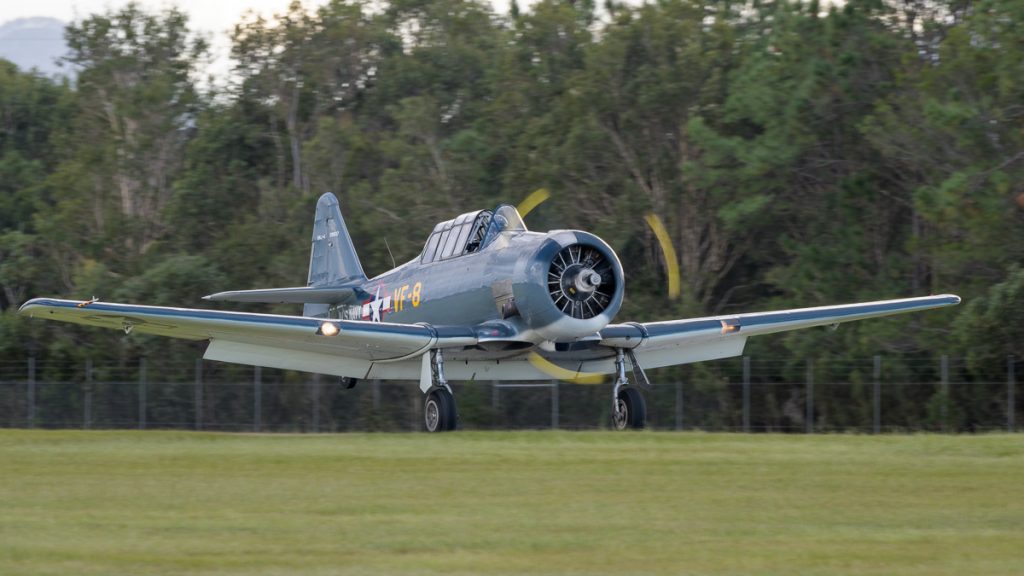 North American SNJ-4 Texan VH-NAG landing at TAVAS GWFD 2018.
