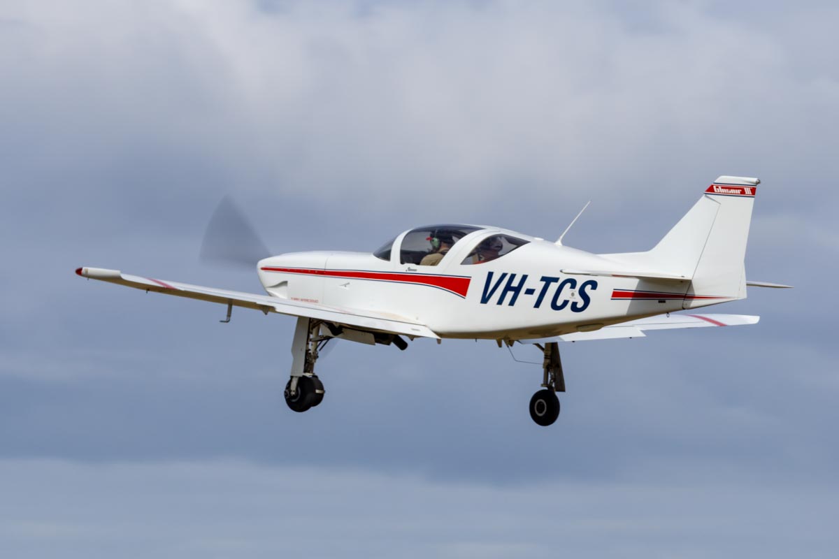Glassair III VH-TCS takes off at Red Thunder 2018 airshow.