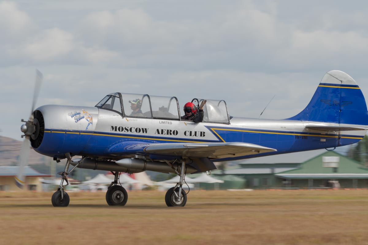 Yakovlev Yak-52 VH-VMI "Vodka Blue" in action at Red Thunder 2018 airshow.