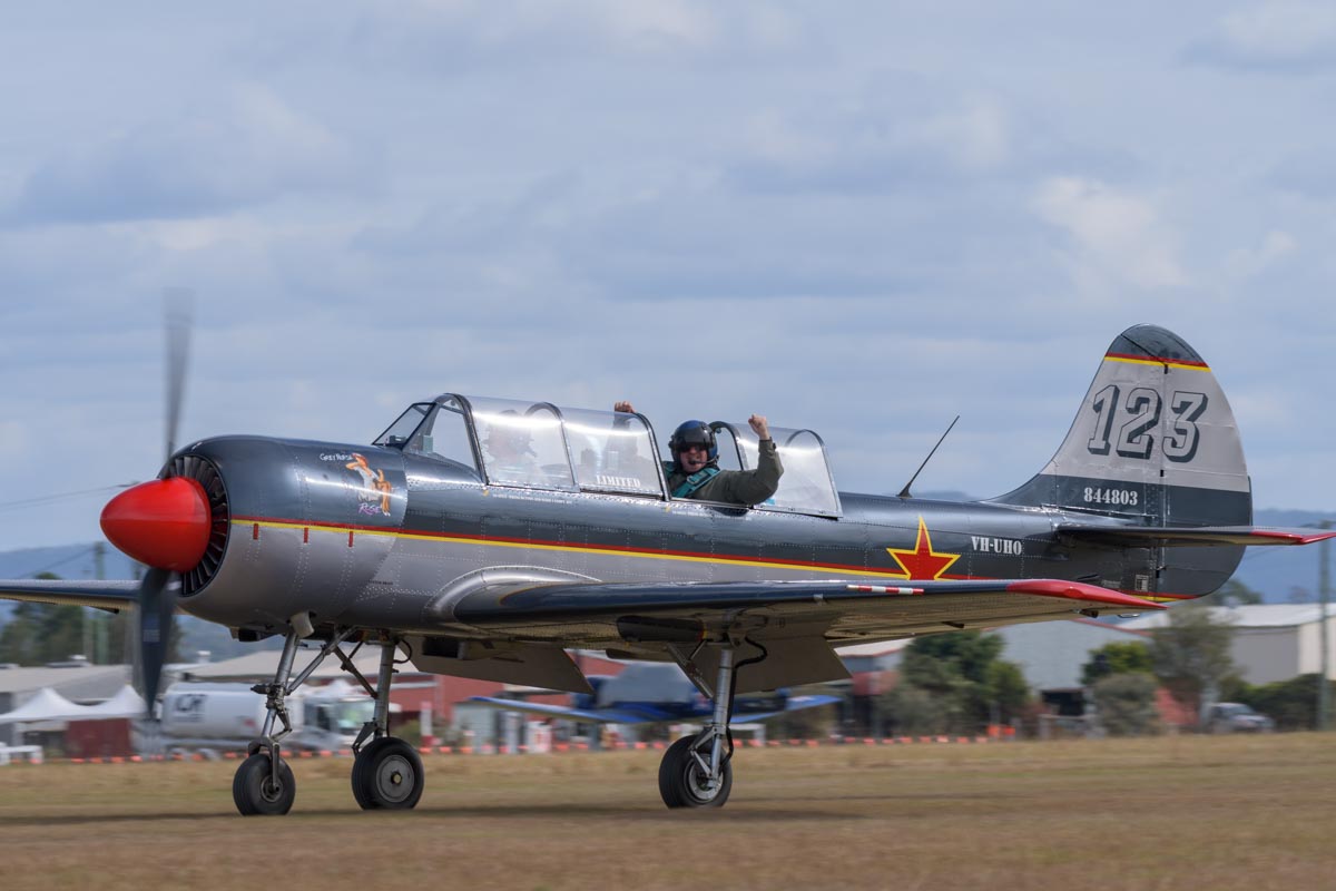 Yakovlev Yak-52 VH-UHO in action at Red Thunder 2018 airshow.