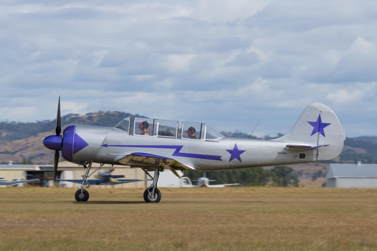 Yakovlev Yak-52 VH-YGV landing at Red Thunder 2018.