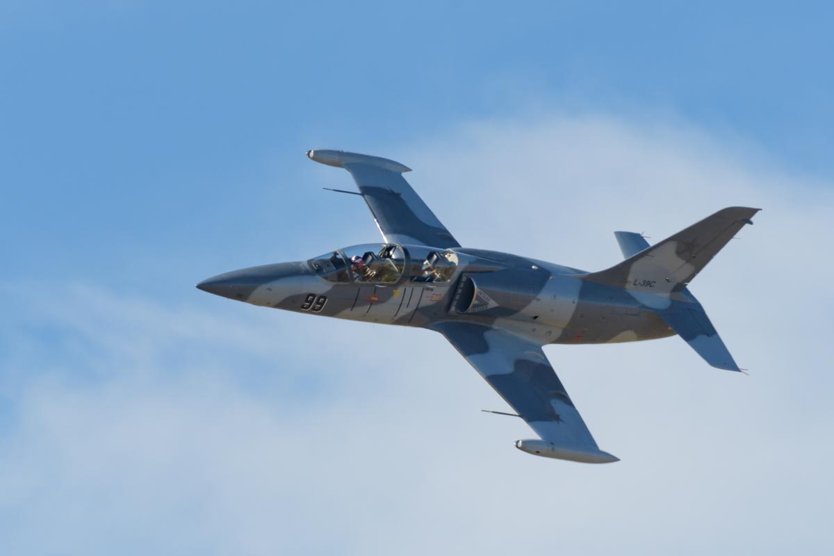 Aero L-39C Albatros VH-UKR in action at Red Thunder 2018 airshow.