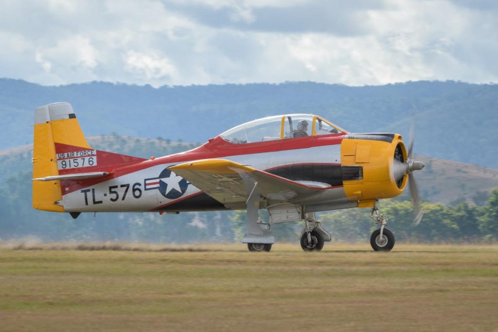 North American T-28D Trojan VH-ZUC.