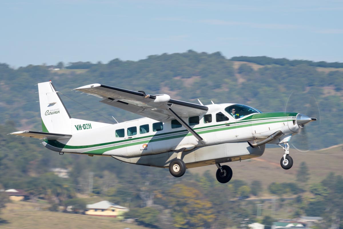 FAST Aviation Cessna 208B Grand Caravan VH-OZH takes off for a joy flight at the Lismore Aviation Expo 2018 public airshow.