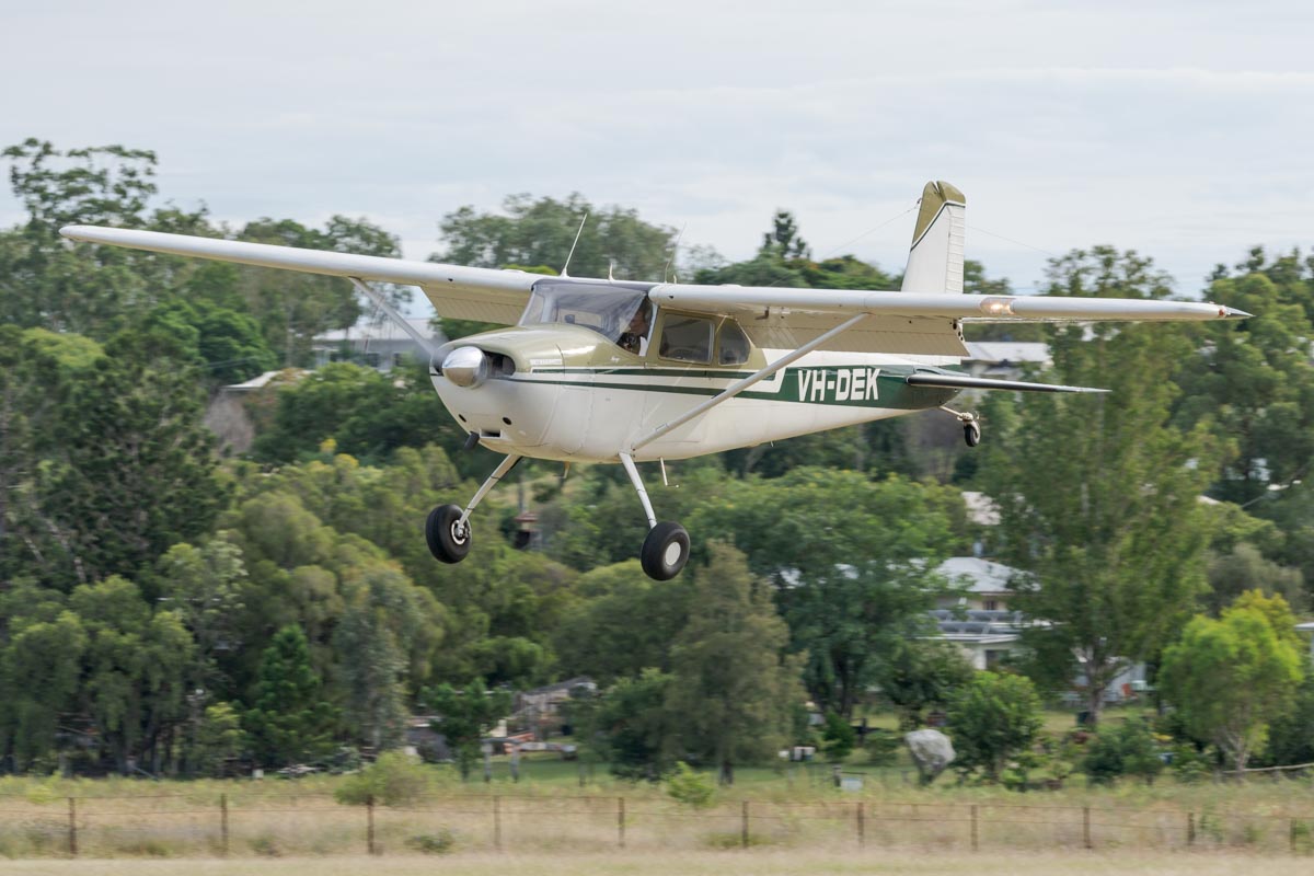 Cessna 180A VH-DEK on approach to the Airsport Qld breakfast fly-in.