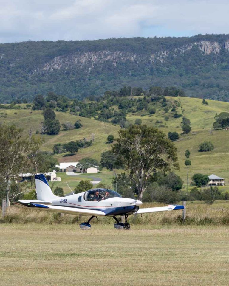 Aircraft Factory Sling 2 23-1625 taxiing at the Airsport Qld breakfast fly-in.